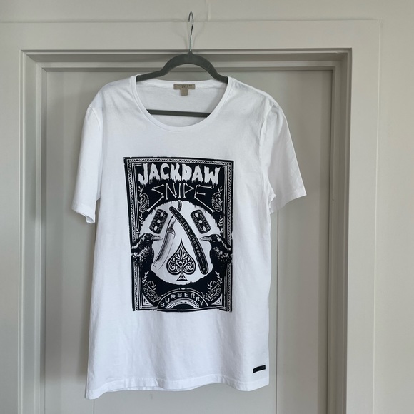 Burberry T-Shirt - Picture 1 of 3
